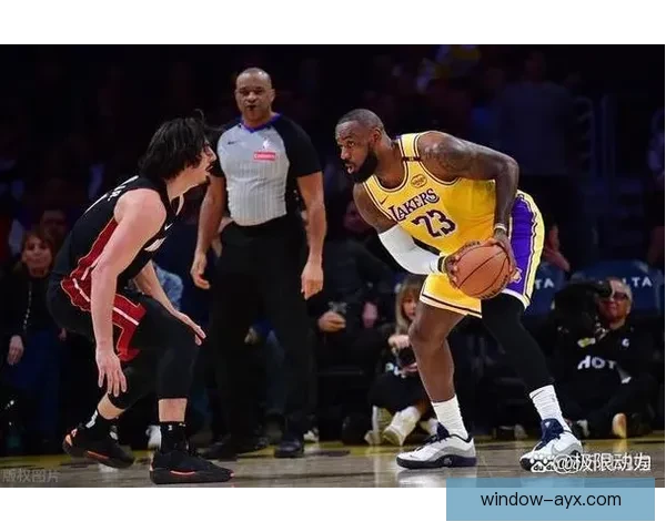 湖人勇夺连胜詹姆斯状态火热球队士气高涨